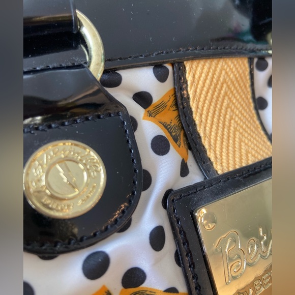 Betsey Johnson Golden Bow with Vegan “Patent Leather” Satchel ✨💫🎀 - Picture 2 of 13